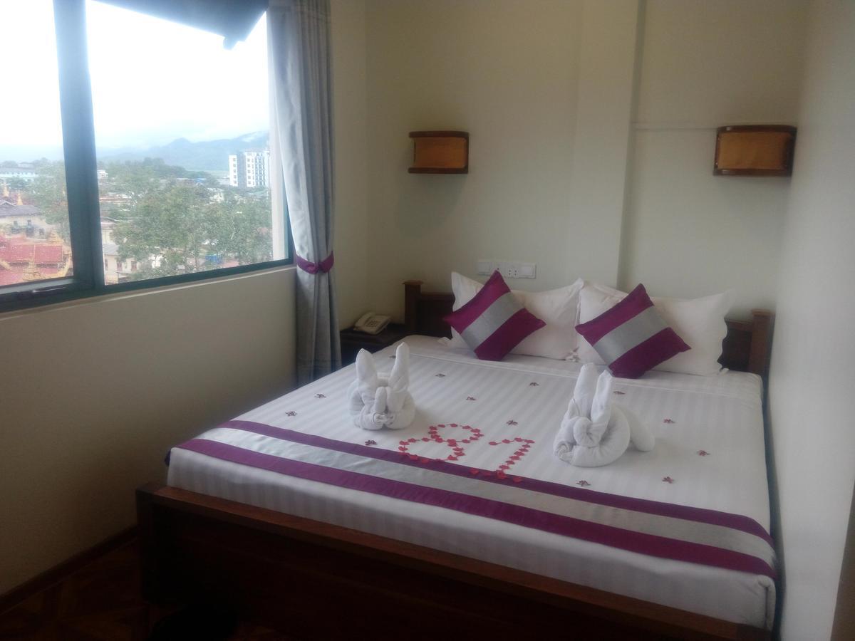 ניאונגשווה 81 Central Hotel מראה חיצוני תמונה